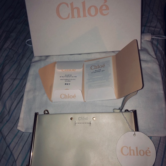 Chloe SMALL shoulder clutch - Picture 2 of 4